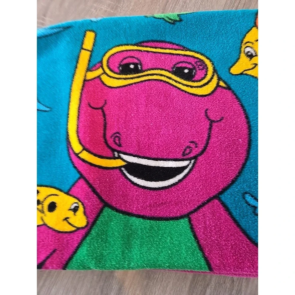 Vintage 1992 Barney Snorkel Swimming Beach Towel Vibrant Fish Ocean Lyons Group